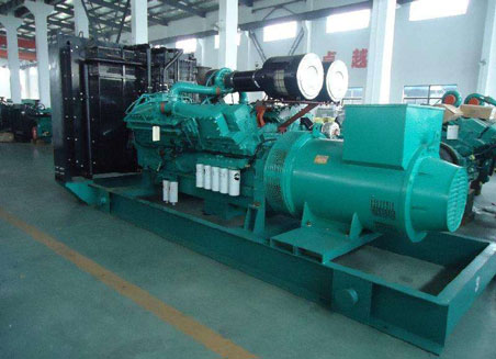揭西800kw康明斯柴油发电机组